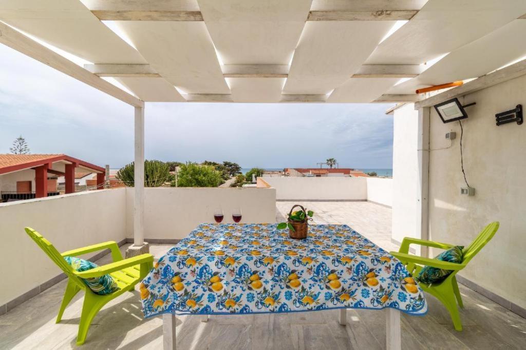 Oasi Del Mare Villa Granelli Exterior foto
